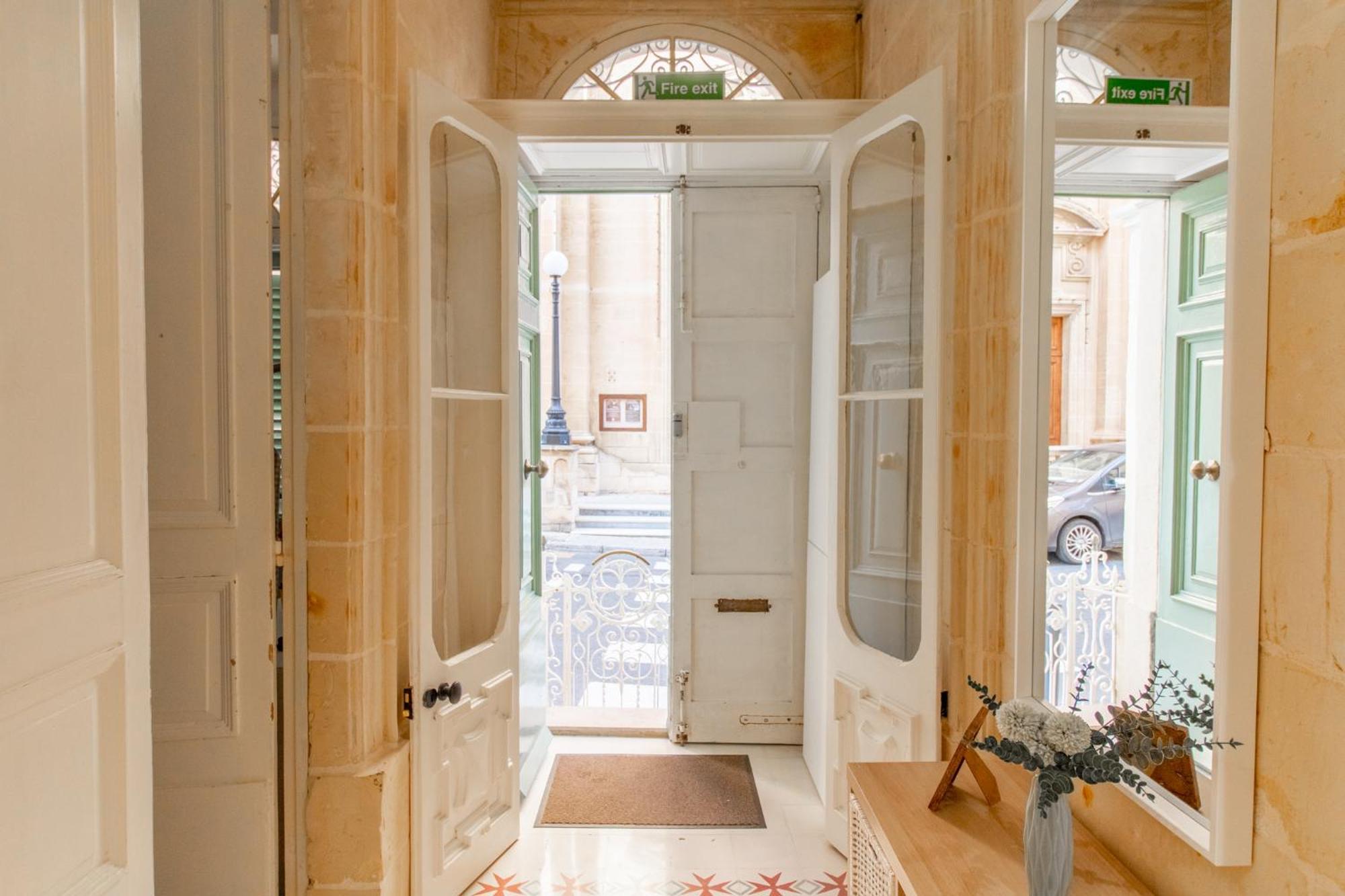 15 Main Gate Lejlighedshotel Birgu Eksteriør billede
